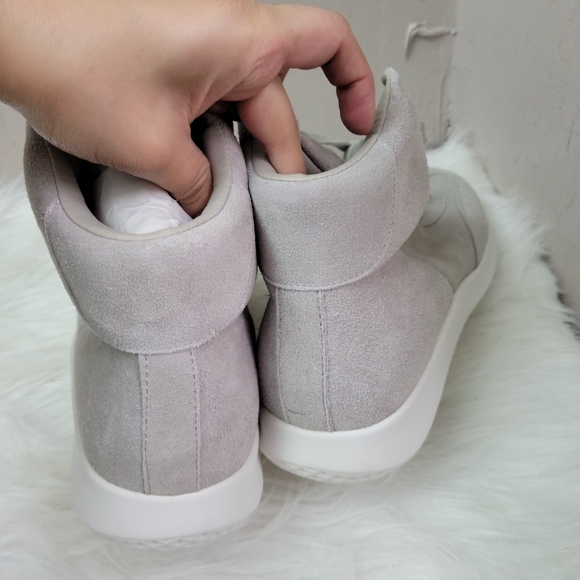 100% Authentic ZARA grey shoes - Picture 7 of 9